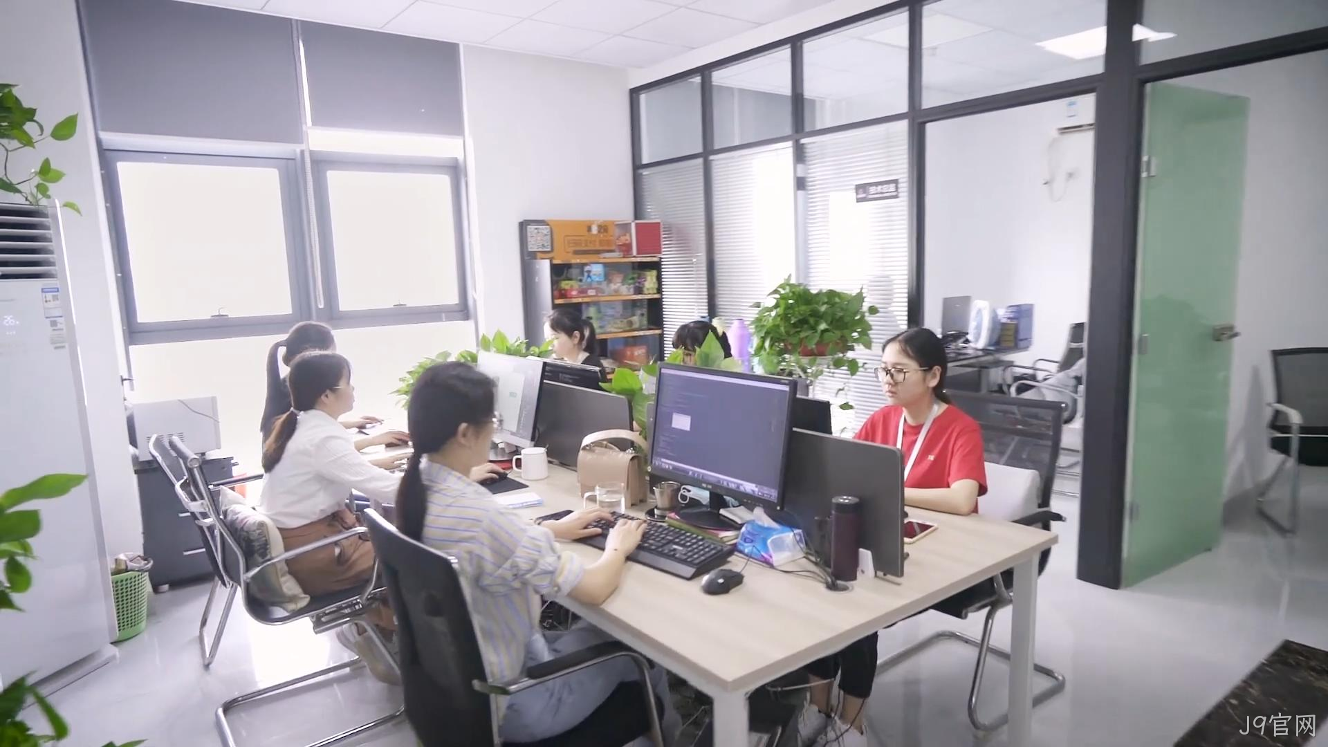 J9官网中小企业做官网有必要定制吗？靠谱J9官网网站建设公司怎么选
